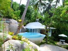 Monkey Flower Villas