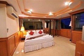 Grand Sea View