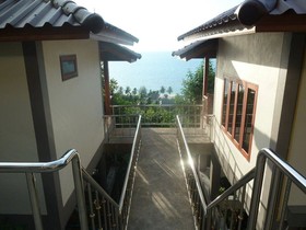Haad Yao Over Bay Resort
