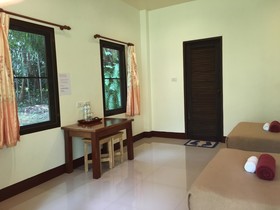 Khao Sok Palm Garden Resort