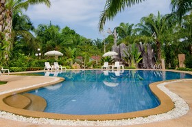 Nattha Waree Hotsprings Resort and Spa