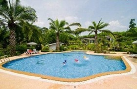 Nattha Waree Hotsprings Resort and Spa