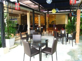Nattha Waree Hotsprings Resort and Spa