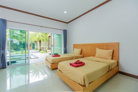 Saline Hot Spring Resort