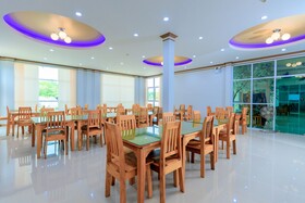 Saline Hot Spring Resort