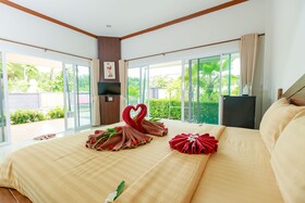 Saline Hot Spring Resort