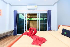 Saline Hot Spring Resort