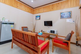 Saline Hot Spring Resort