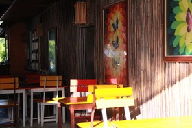 Horizon Bungalow Restaurant and Bar