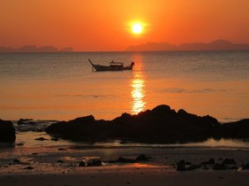 Golden Pearl Beach Resort