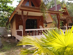Season Bungalow