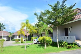 Baansuan Rimnom Resort