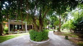 Sand Sea Resort