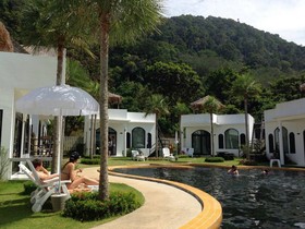 Chalaroste Lanta The Private Resort