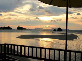Lanta All Seasons Beach Resort