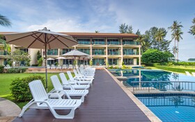Lanta Pura Beach Resort