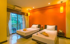 Lanta Pura Beach Resort