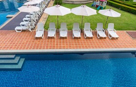 Lanta Pura Beach Resort