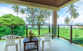 Lanta Pura Beach Resort