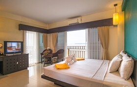 Lanta Pura Beach Resort