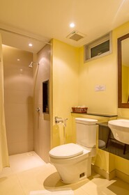 Lanta Pura Beach Resort
