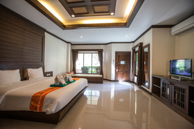 Lanta Resort