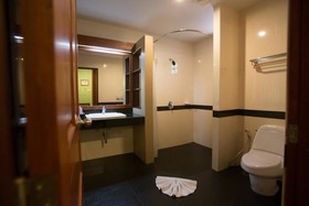 Lanta Resort