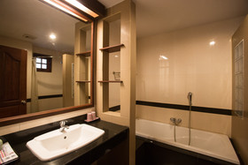 Lanta Resort