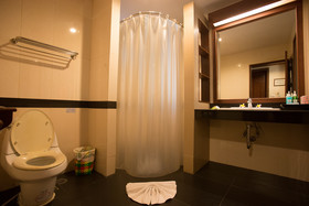 Lanta Resort