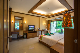 Lanta Resort