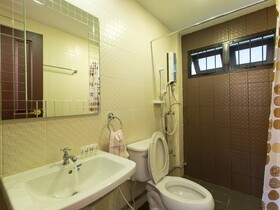 Sunny Side Up Apartments