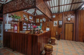 Mitkhoonyoum Hotel