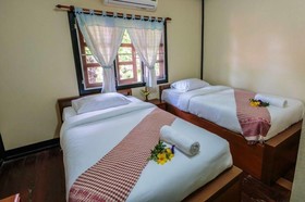 Mitkhoonyoum Hotel