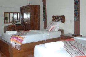 Mitkhoonyoum Hotel