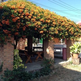 Mitkhoonyoum Hotel