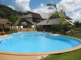 Maekok River Village Resort