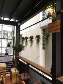 Chula Room & Service