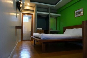 Chula Room & Service