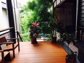 Chula Room & Service