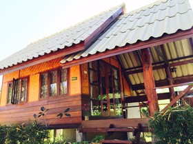 Chiang Dao Hut