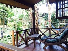 Chiang Dao Hut