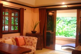 Saimoonbury Resort