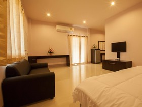 Chiangkham Grand Villa