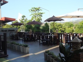 The River House Hotel