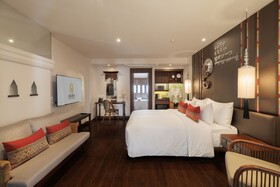 Akira Thaphae Hotel