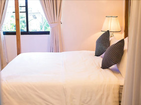 Amaka Cafe Bed & Breakfast