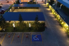 Amiri Place Hotel