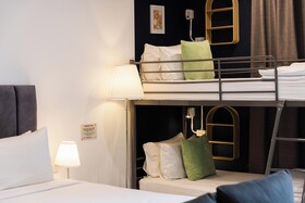 Amiri Place Hotel
