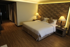 Amora Tapea Hotel