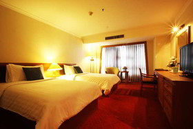 Amora Tapea Hotel
